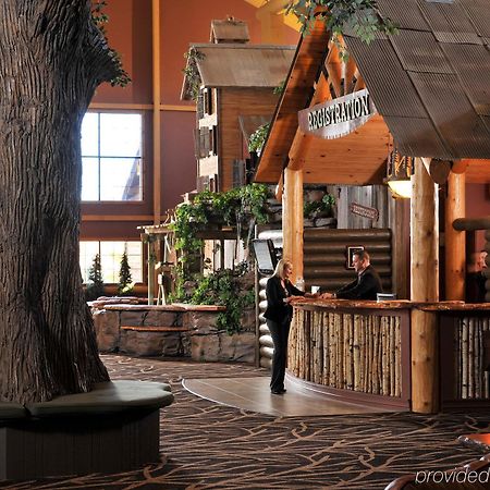 Grand Lodge Hotel Wausau - Rothschild Buitenkant foto